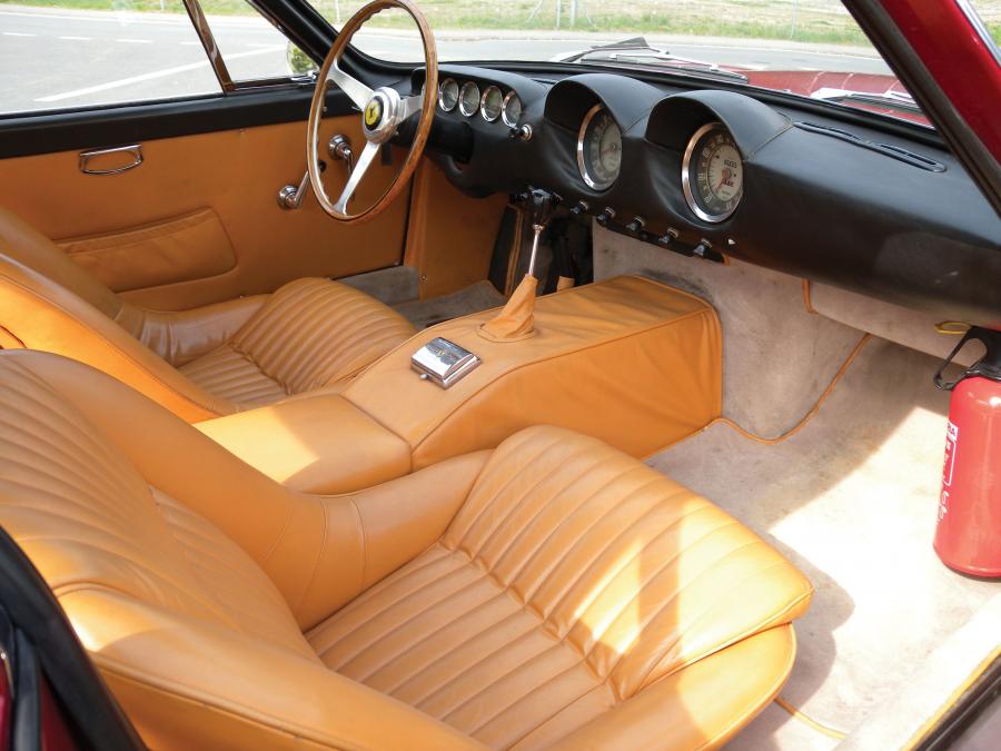  Ferrari 250 GT Berlinetta Lusso 1962 года  (фото 27 из 109)